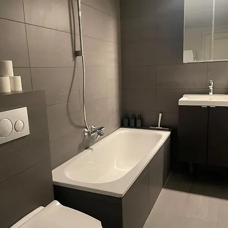 3 In Country Helsinge