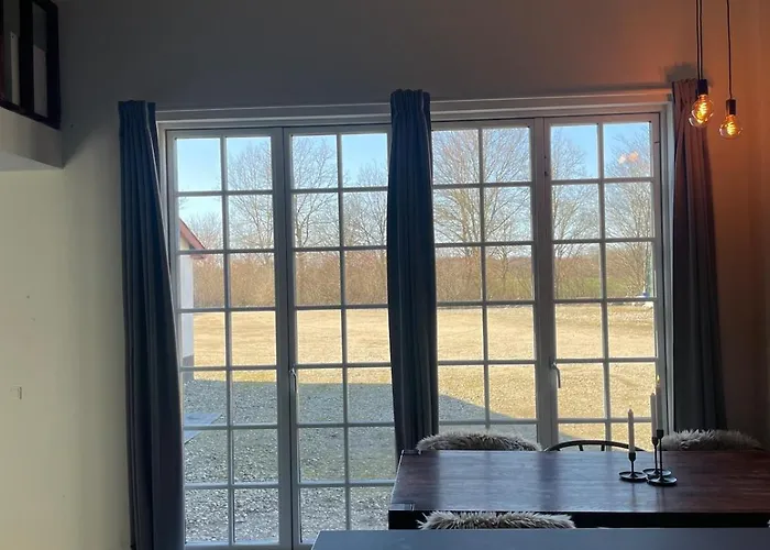 3 In Country * Helsinge