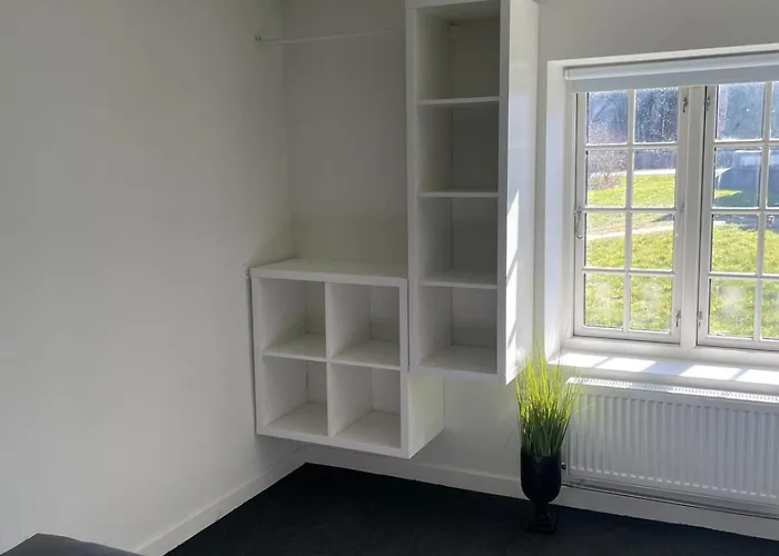 3 In Country * Helsinge