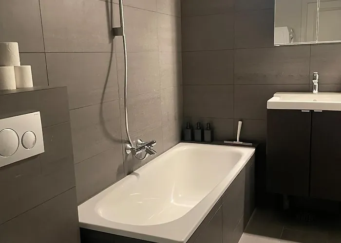 3 In Country Helsinge