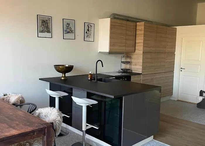 3 In Country Apartament