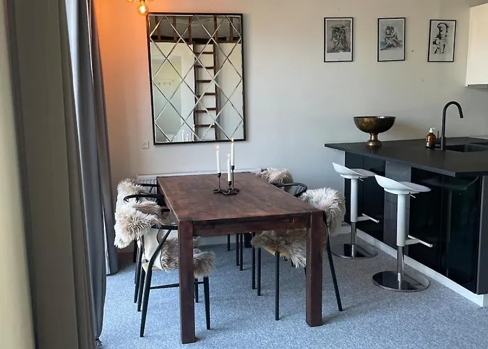 3 In Country Apartament *